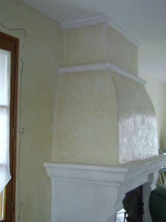 Hotte de cheminée stuccée